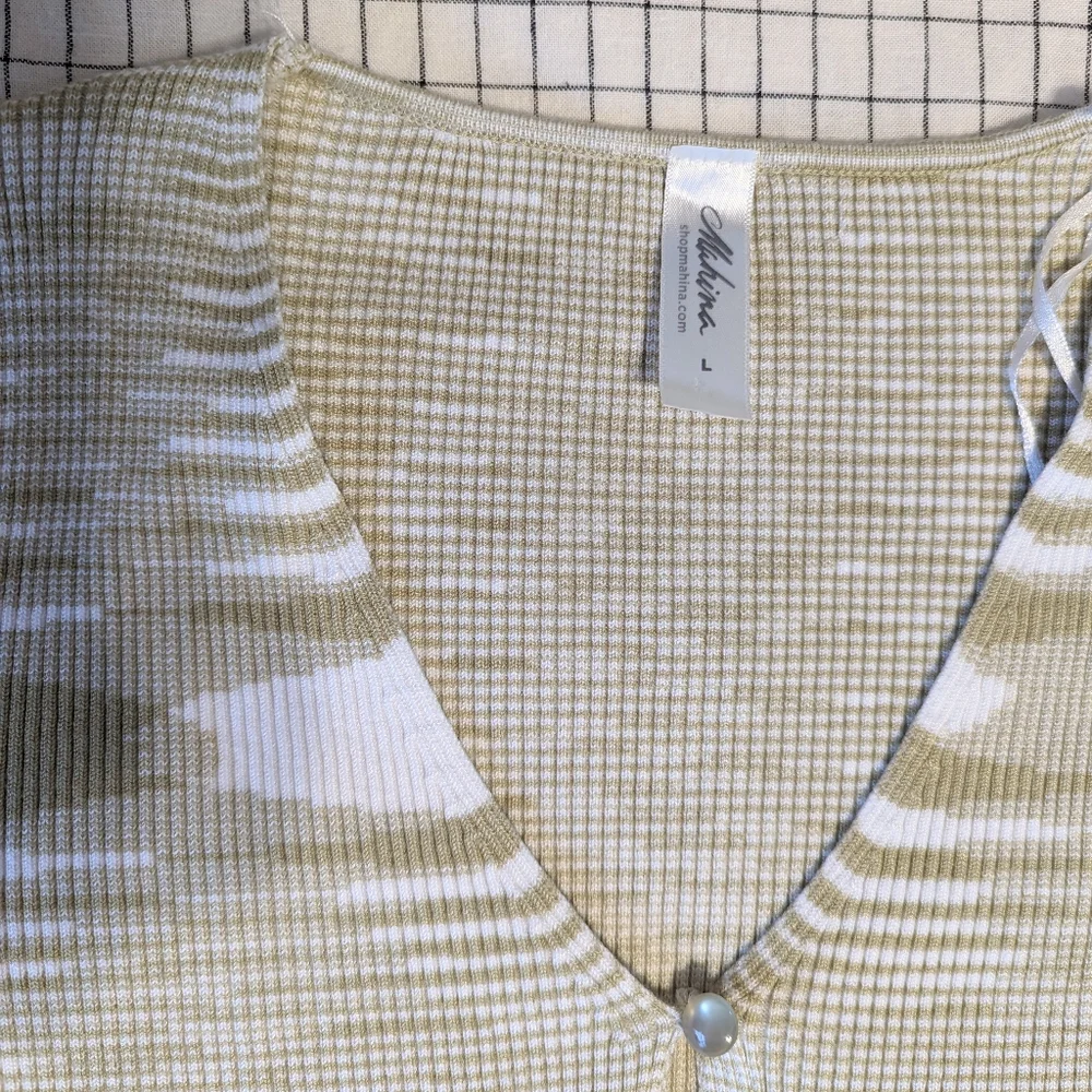 Mahina Ribbed Cardigan - Picture 2 of 10